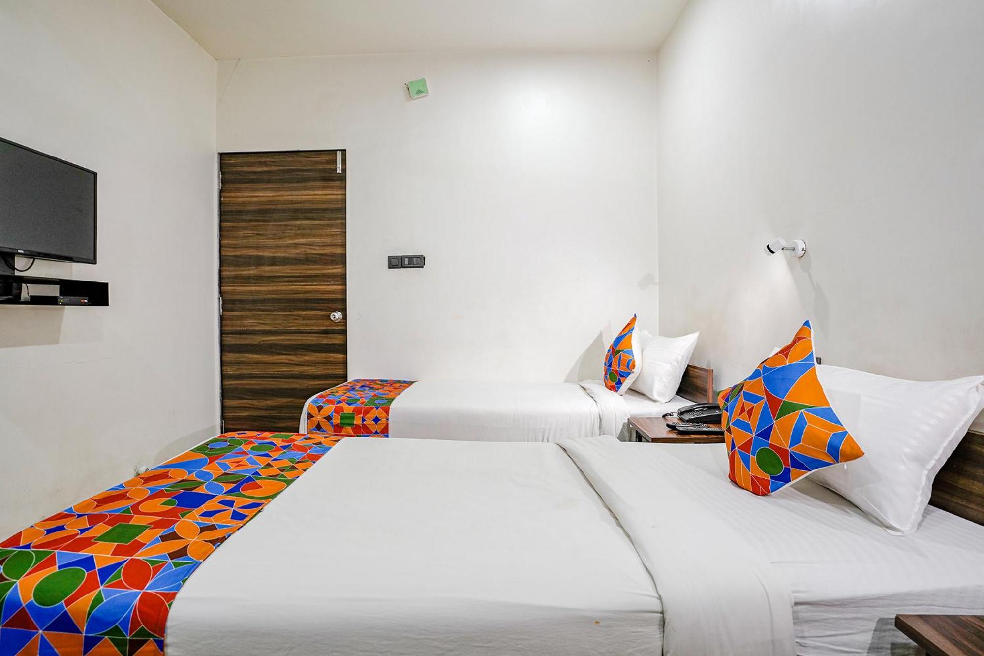 Fabhotel Lotus I Surat Dış mekan fotoğraf