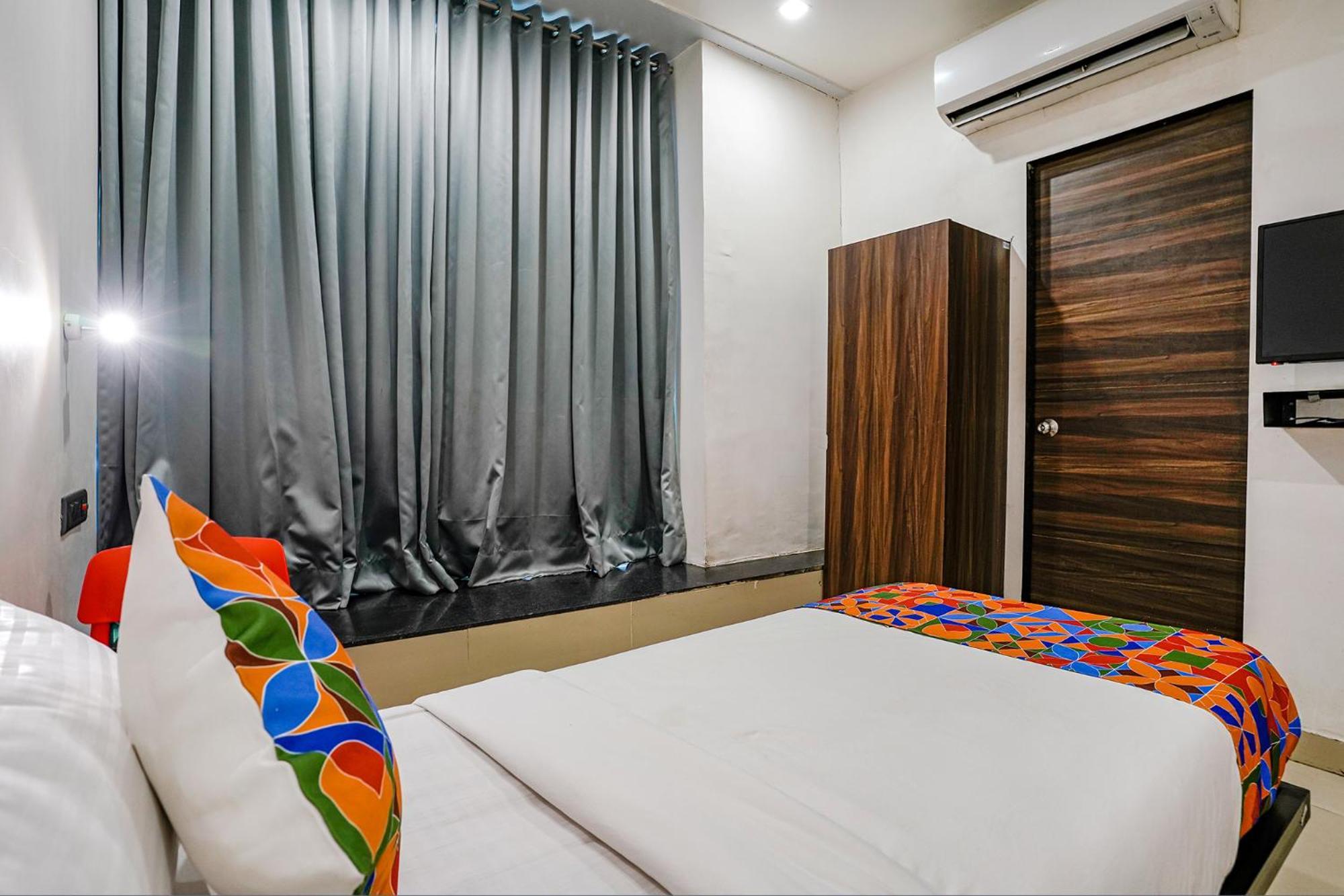 Fabhotel Lotus I Surat Dış mekan fotoğraf