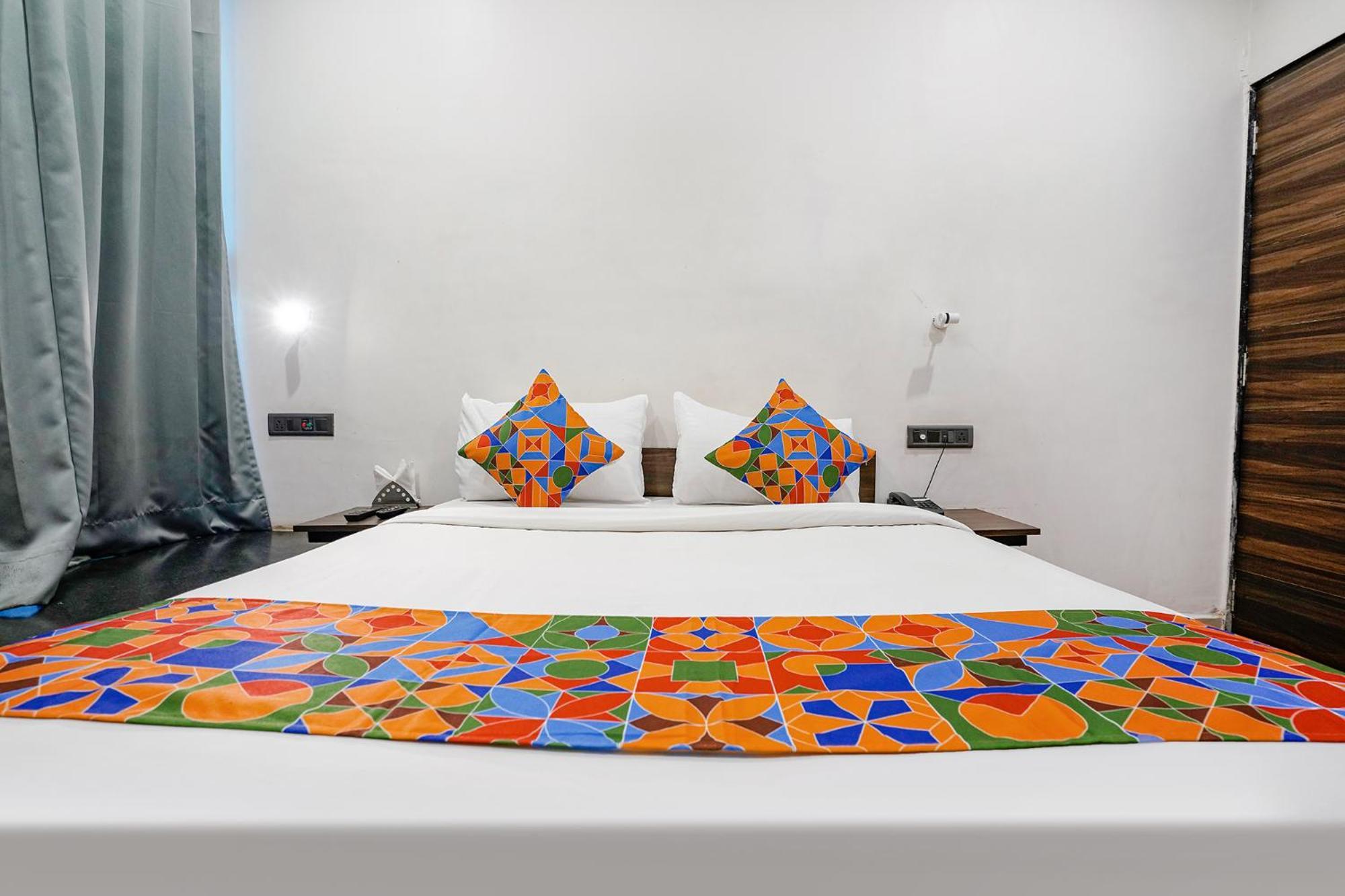 Fabhotel Lotus I Surat Dış mekan fotoğraf