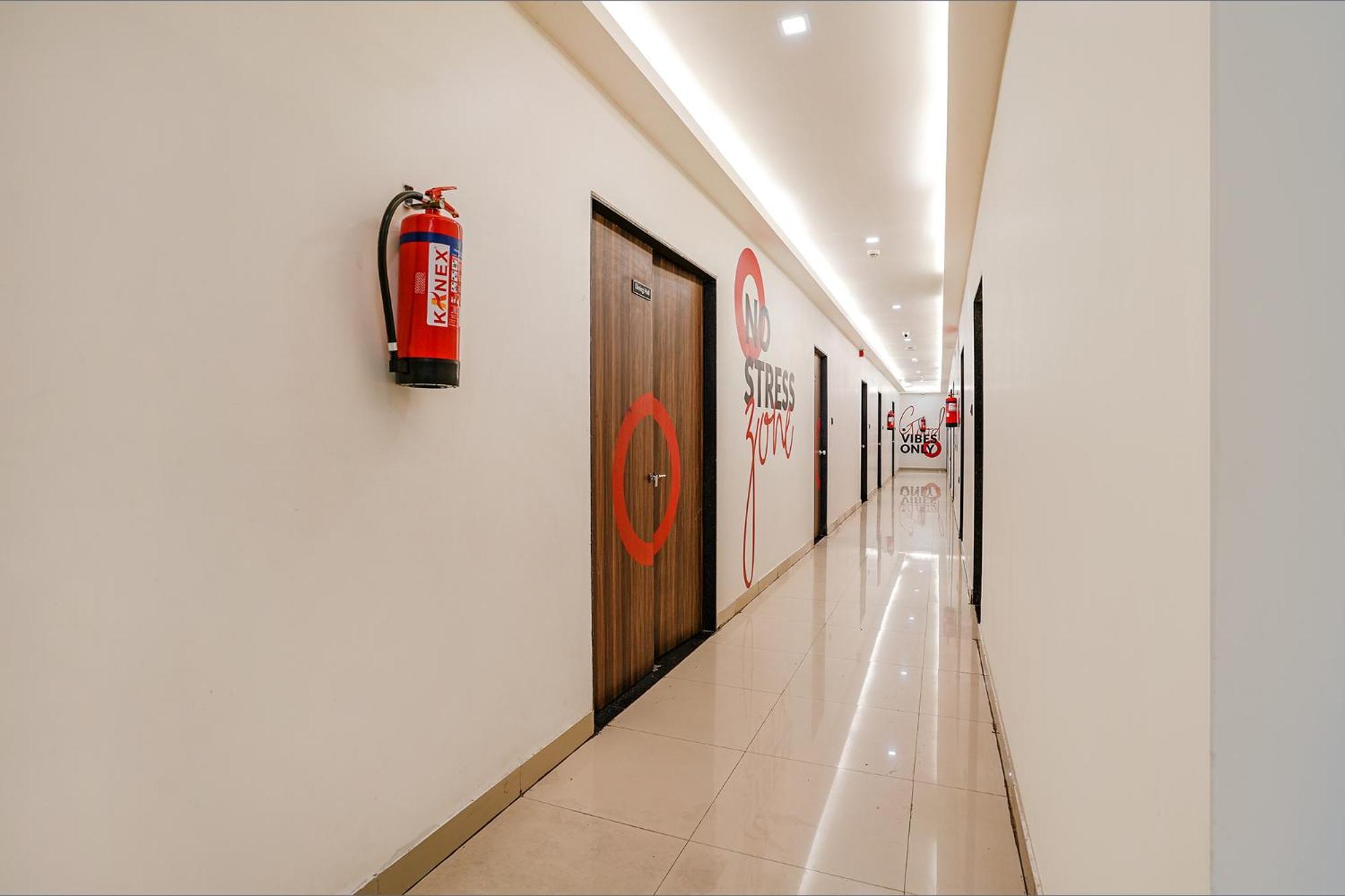 Fabhotel Lotus I Surat Dış mekan fotoğraf