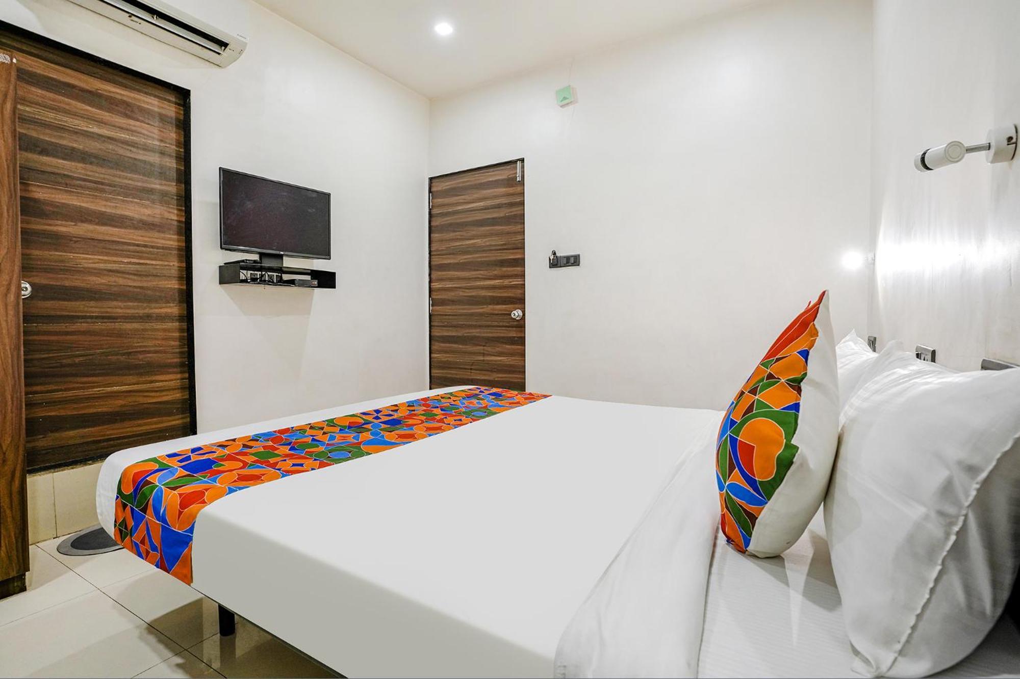 Fabhotel Lotus I Surat Dış mekan fotoğraf
