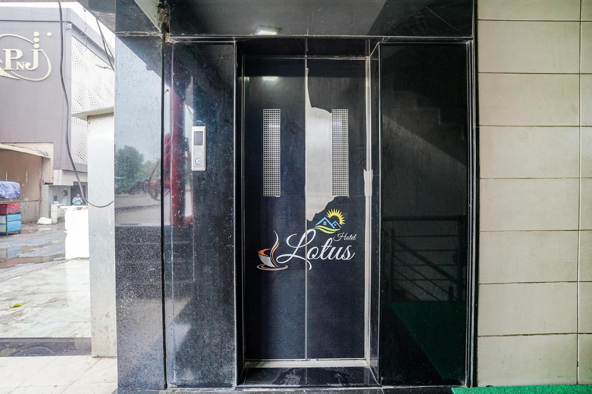 Fabhotel Lotus I Surat Dış mekan fotoğraf